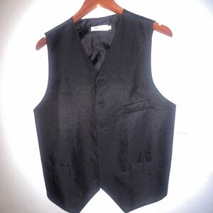 Pierre Cardin Sleek Black Vest